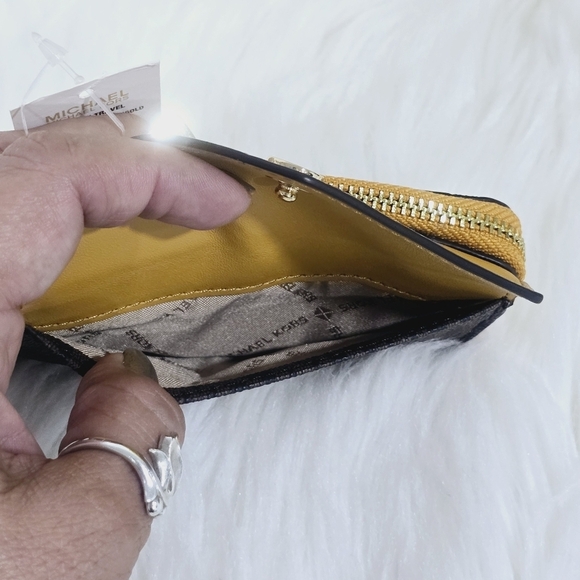 Michael Kors Jet Set travel Card Holders new - Picture 6 of 11